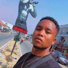 Benjamin Epps's Instagram, Twitter & Facebook