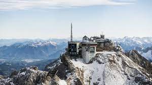 Auf den hütten hast du immer die möglichkeit, dieses aufzufüllen. Zugspitze Die Hochstgelegenen Denkmaler Deutschlands Bayern Sz De
