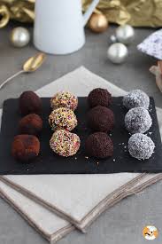 Truffes Au Chocolat Enrobees Recette Ptitchef Recette Truffes Au Chocolat Chocolat Chocolat Chaud Maison