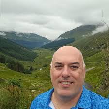 This is how you end an amazing Affiliate Summit! An awesome dinner with  great friends. Russell Talbott Kimberlee White Cari Hartman