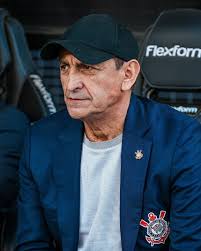 Evangelina Anderson tomó una fuerte decisión sobre su futuro con su pareja  ya que Martín Demichelis es el nuevo entrenador de River tras la salida de  Marcelo Gallardo.