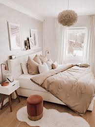 Bereits seit 2004 vertreibt jv möbel schönes und praktisches für haus und garten. Bettwasche Immer Wieder Ein Neuer Look Fur Das Schlafzimmer Unalife