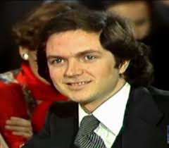 Biografia Hijo De Camilo Sesto Pin De Evelyn Garcia Rubio En Camilo Sexto Camilo Sesto Camilo Camilo Blanes