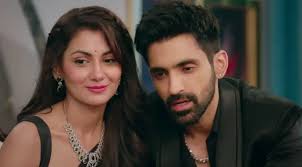 In traditional Palestinian dress, Wissam Qutb and Sara Sami celebrate with  henna.