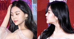 As you start looking into changing your eating habits, you'll see a lot about adding more colorful fruits and vegetables, along with healthy grains, to your diet. Gfriend S Umji Looked Almost Unrecognizable At Recent Dior Event In Seoul Koreaboo