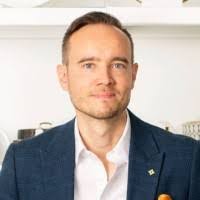 Michael Lettieri's Instagram, Twitter & Facebook