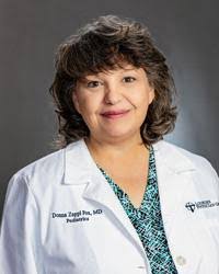 Donna Fox's Instagram, Twitter & Facebook