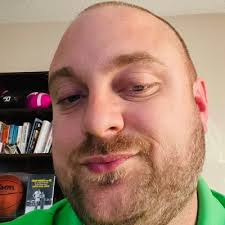 Steven Barnhart (@HWHoopsCentral)