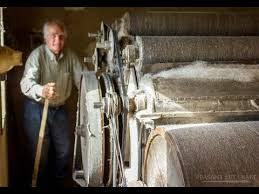 Carding wool is the process by which wool fibers are separated and prepared for spinning. How Does A Carding Machine Work Youtube