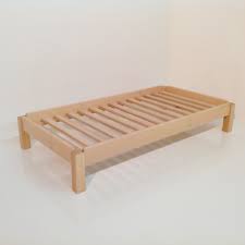 Bett stapelbar massivholzbett stapelbett kiefer natur 80x190cm einzelbett stapelbett jugend bett designer bett 140x200 massivholz holzbett kiefer mit rollrost 60 56 14 m futonbe finden sie hohe. Jobaec Bett Betten Stapelbetten Staplbett Stapelliege Stapelliegen Liege Liegen Stapelbar Grippenbetten Grippenbett Grippenliegen Grippenliege Schlafen Schlaf Rollen Buche Massiv Lackiert Hohe Seite Niedrige Seite Polster Liegepolster Baumwolle