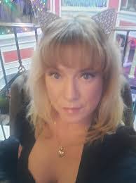 Dora Baxter's Instagram, Twitter & Facebook