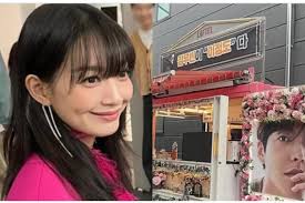 Bikin Baper! Shin Min Ah Kirim Coffee Truck ke Lokasi Syuting Sang Pacar  Kim Woo Bin, Foto Berbingkai Bunga dan Ucapan Penyemangat