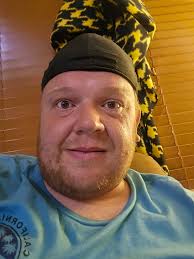 Hey ladies, im 41 from SW Michigan. Message me if you like what you see or  want to chat.