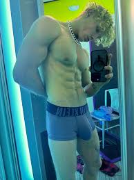 blakesback OnlyFans - Blake hoffman - Creator Profile - Fleshbot