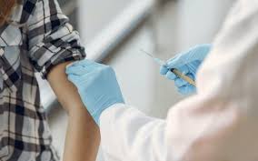 Quali sono le fasi del piano vaccinale? Italia Va Lansa O Campanie De Vaccinare Anti Covid GratuitÄƒ È™i La ScarÄƒ LargÄƒ In Ianuarie 2021 AnunÈ›Äƒ Ministrul SÄƒnÄƒtÄƒÈ›ii