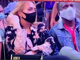 The rumour has it singer is all smiles as she sits courtside at game 5 with rich paul. Icskguiqpibo1m