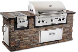 outdoor kitchen: natural gas grills