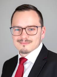 Ihre Sparkasse vor Ort