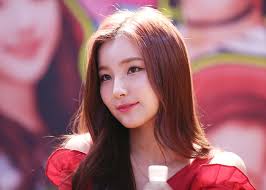 Welcome fanpage of han so hee 한소희,updates news,photos,videos and many more! Elris Sohee S Profile Pre Debut Plastic Surgery Body Debut In A Film Etc Channel K