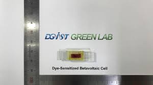 Científicos crean una batería que no necesita cargarse: el sueño del móvil  infinito cada vez más cerca