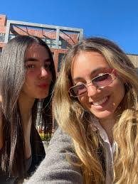 Jamie Futterman's Instagram, Twitter & Facebook