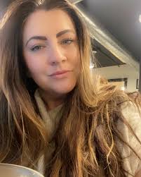 Monday morning vibes: Here's to a week filled with growth, gratitude, and  good vibes! #mondaymotivation #startitoffwithasmile #lovingmycurrentera