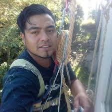 Ivan Reza (@IvanRez39722589)