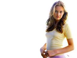 Alicia silverstone was born on october 4, 1976 in san francisco, california, the youngest of three children. Alicia Silverstone Wallpapers Wallpaper Cave