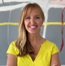 This morning, BMC's Chief Nursing Officer Nancy Gaden, DNP, RN, FAAN, was  the keynote speaker at the pinning ceremony for UMass Boston's Accelerated  Bachelor of Science Nursing program.