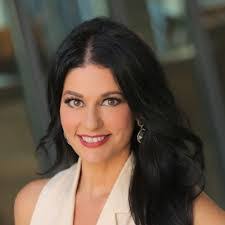 Vanessa Kelley's Instagram, Twitter & Facebook