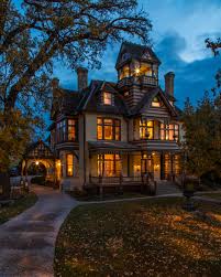 a lake geneva area luxury boutique hotel allyn mansion mansions luxury boutique hotel red summer dresses pinterest