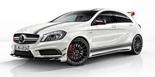 Mercedes Classe A Pour Les Papas Dynamiques Mercedes Classe A Voiture Mercedes Mercedes