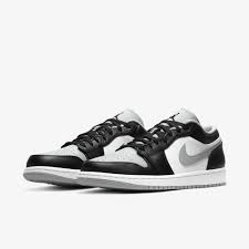 Buy that hard to find jordan sneaker at stockx. Air Jordan 1 Low Light Smoke Grey Grailify