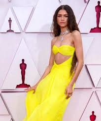 Who won best picture at the 2021 oscars? Oscars 2021 Best Dressed Celebrities On The Red Carpet