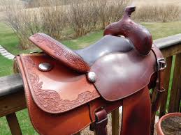 16” Vic Bennett Cowhorse Saddle