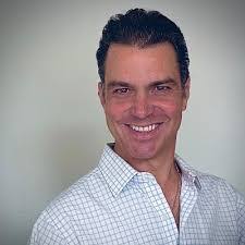 Chris Fadel's Instagram, Twitter & Facebook