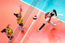 Niestety spotkanie nie ułożyło się po myśli naszych kadrowiczów, którzy przegrali 0:3 (17:25, 26:28, 19:25). Siatkarska Liga Narodow Polska Brazylia 3 2 Polski Zwiazek Pilki Siatkowej