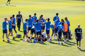 Royal antwerp football club, often simply referred to as r. Fc Schalke 04 On Twitter 28 Royal Blues Have The Made The Trip To Mittersill Including Youth Team Players Niklas Wiemann And Benjamin Goller Benehoewedes Has Not Travelled As He Continues To