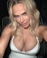 Cj Perry : rWrestleCuties