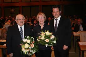 Prior to lokeren, he also managed kv mechelen and genk. Luzia Kilias Und Peter Abs Haben Sich Ins Goldene Buch Eingetragen