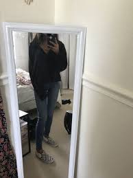 Black And White Slip On Vans Outfits Black Windbreaker Denim Skinny Jeans Checkered Slip On Vans With Images Black Vans Outfit Vans Outfit Black Vans