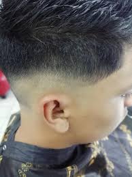 The mid fade haircut is a most popular hairstyles for guys it requires low to medium maintenance it works on all hair types and looks extremely cool. Hair Desing Lh Corte Mid Fade Facebook