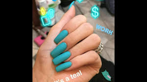 Kylie jenner mismatched french manicure. 25 Kylie Jenner Nails To Keep It Up With The Trend Naildesigncode