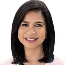 Evelyn Leo's Instagram, Twitter & Facebook