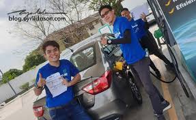 Can the proton saga complete the 420 km journey through twisty mountainous roads on one single tank of petrol, if so, how realistic is it to achieve those setting off from proton edar inanam located in the city centre of kota kinabalu, we made our first stop at the nearest petronas station to fuel our. Proton S 1 Tank Challenge Proves Proton Saga Fuel Consumption Is Lowest