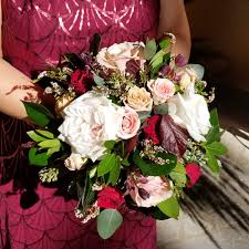 Our collection of sola wood bouquets are elegant and will last for years to come as a memento of your wedding day. Chic Wedding Flowers Wedding Flowers