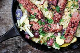 Garlic, frozen peas, light sour cream, chile pepper, pasta, rotini and 4 more. Chicken Apple Sausage Skillet With Cabbage And Potatoes Parsnips And Pastries
