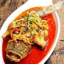 Crispy Deep Fried Fish Marble Goby With Vietnamese Spicy Chili Amp Lemongrass Sauce Smoked Beef Recipe Fish Recipes Lemongrass Sauce Recipe