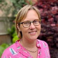 Doris Myles's Instagram, Twitter & Facebook