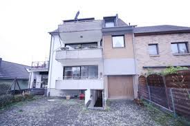 Zweifamilienhaus, immobilienankauf, hausbau, haus kaufen, eigentumswohnungen. Haus Zum Verkauf Gisbertstrasse 12 51061 Koln Stammheim Mapio Net
